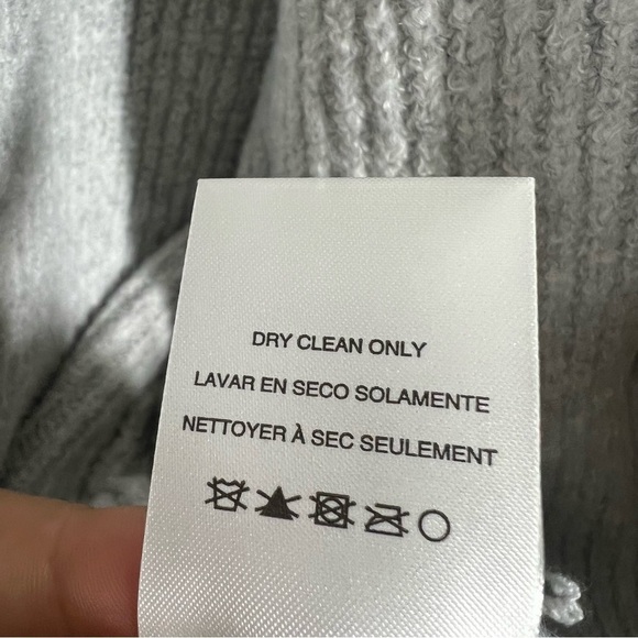 Weekend Los Angeles Women’s Heather Grey Ribbed Knit Cardigan Size Small Slouchy - Picture 9 of 12